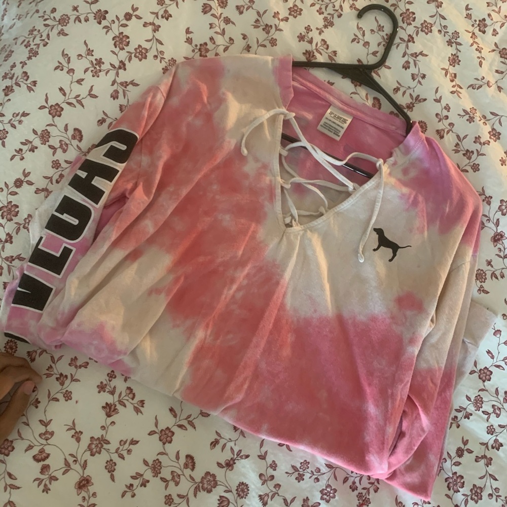 Victoria Secret Las Vegas long sleeve top